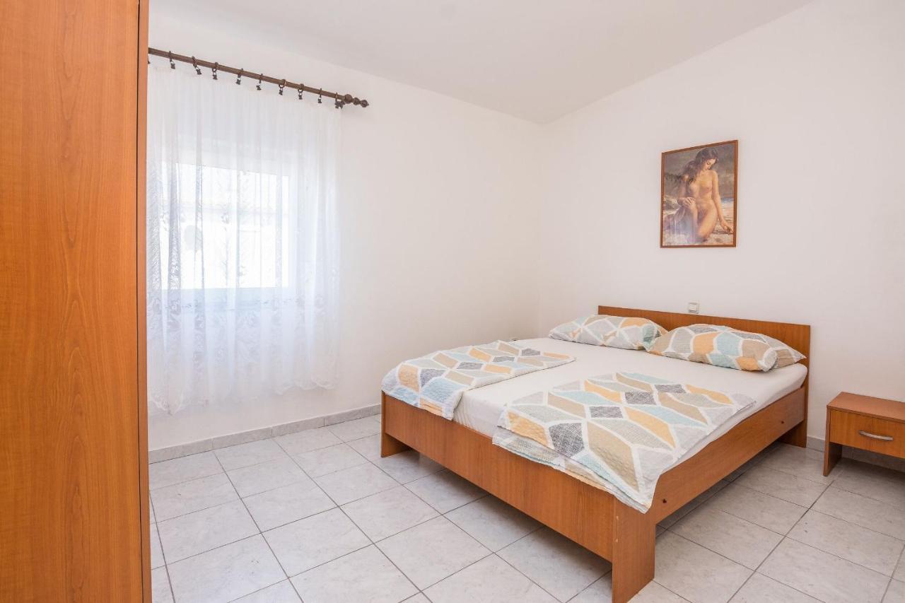 Jancic Apartment Vir